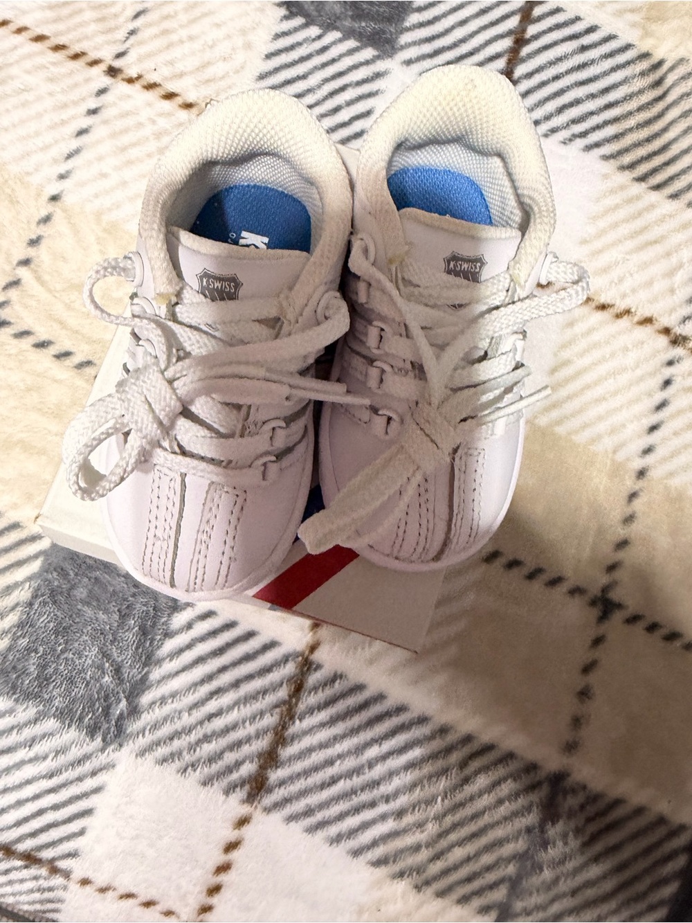 K-Swiss Kids White Sneakers with Blue Insole